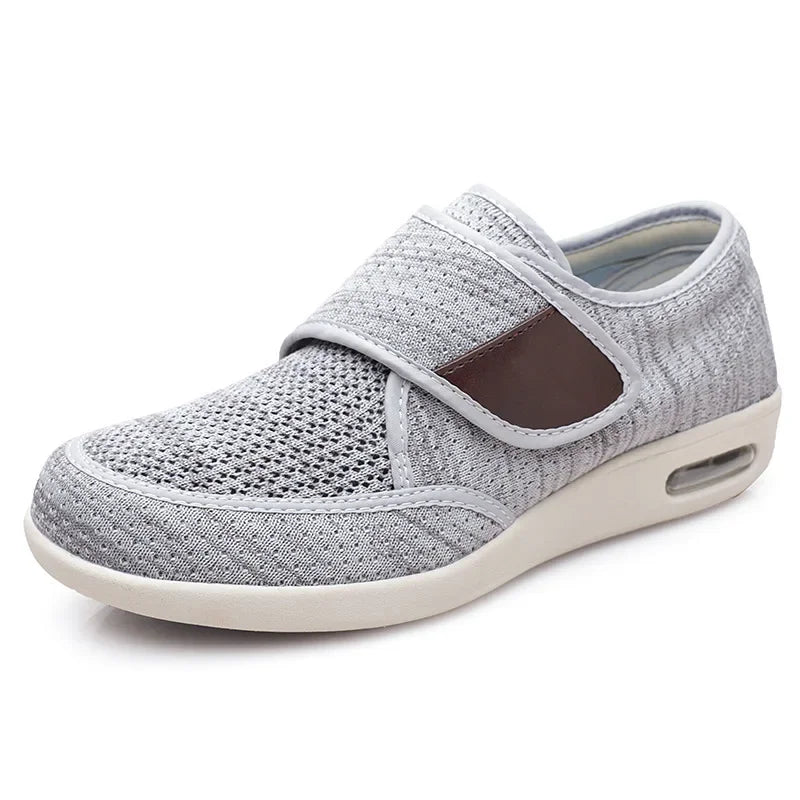 Chaussures orthopédiques à enfiler pour homme