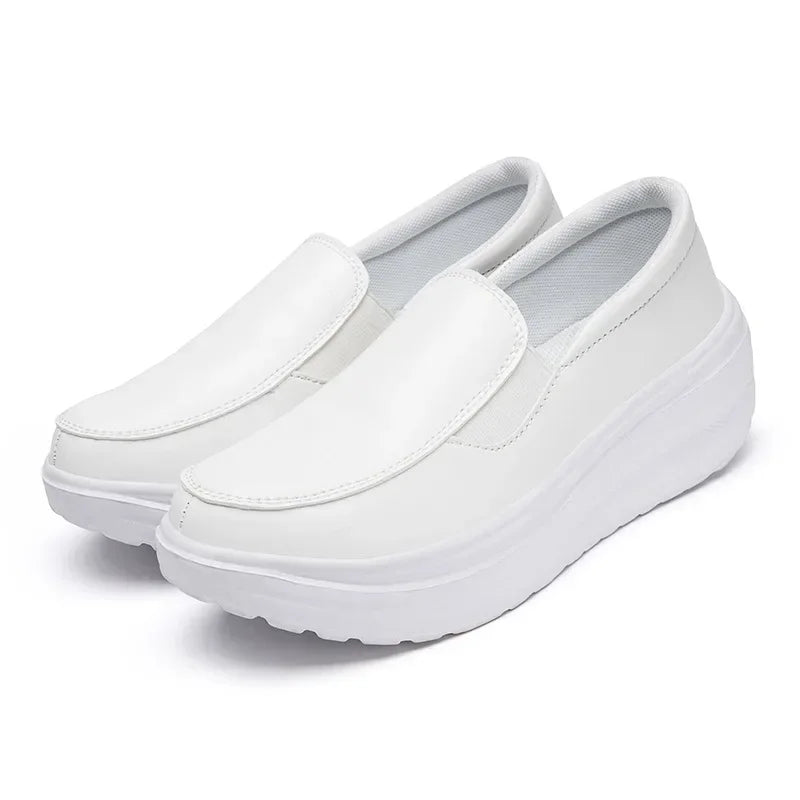 Chaussures orthopédiques compensées pour femme
