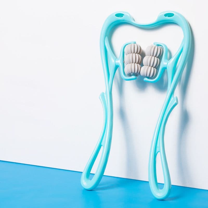 Pince massante pour les cervicales