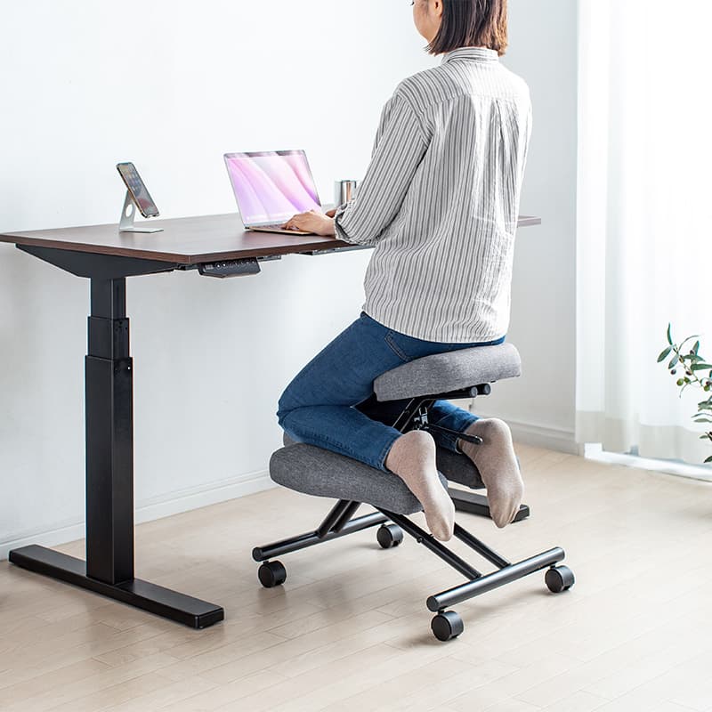 Tabouret ergonomique ajustable gris