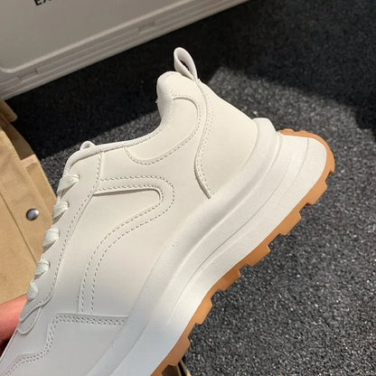 Chaussures orthopédiques modernes pour femme