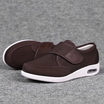 Chaussures orthopédiques à enfiler pour homme