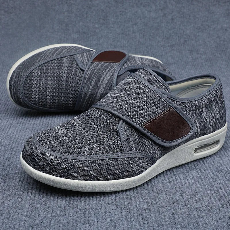 Chaussures orthopédiques à enfiler pour homme