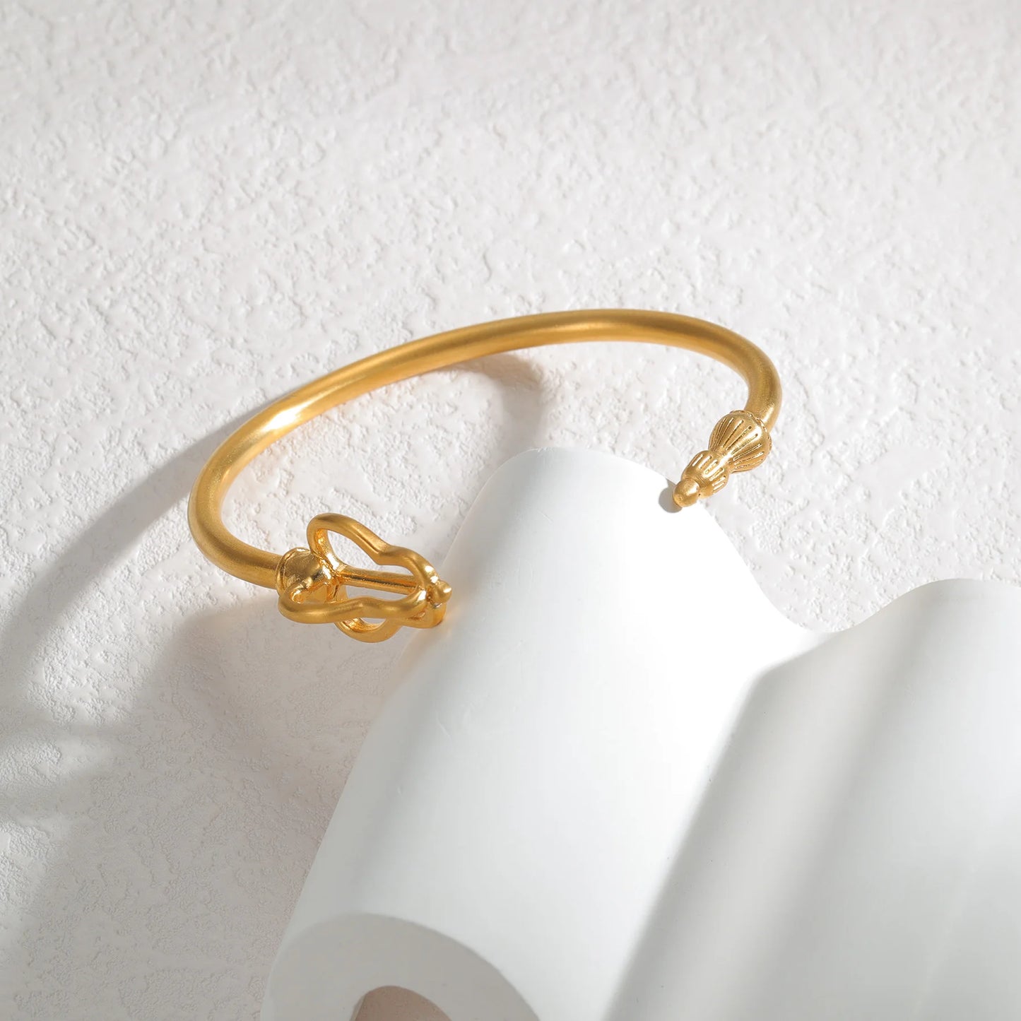 Bracelet magnétique anti-douleurs acier torsadé – style et bien-être