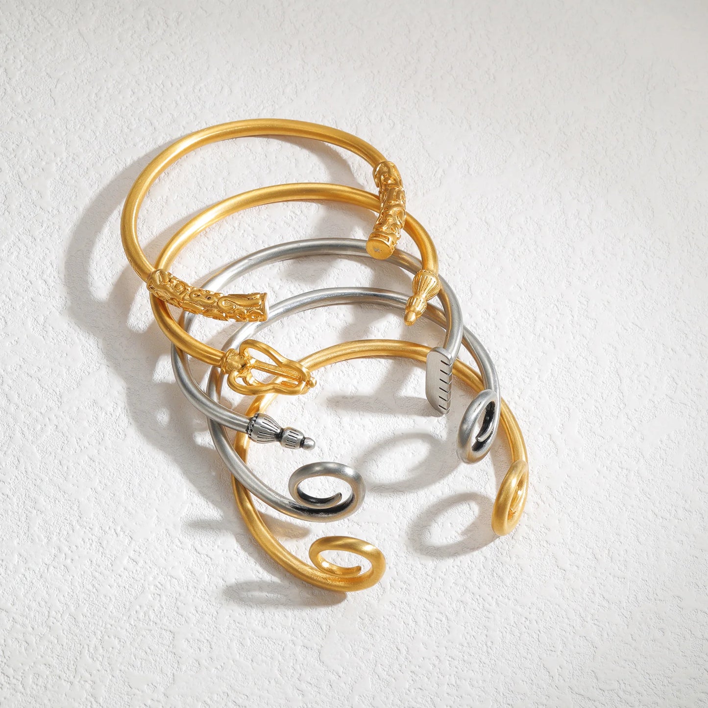 Bracelet magnétique anti-douleurs acier torsadé – style et bien-être