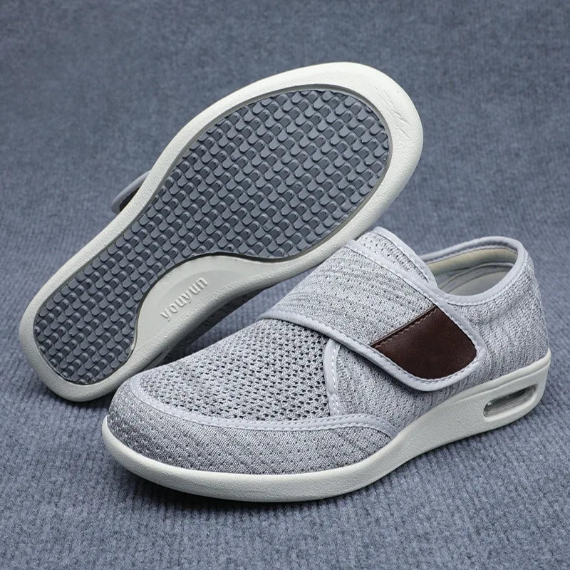 Chaussures orthopédiques à enfiler pour homme