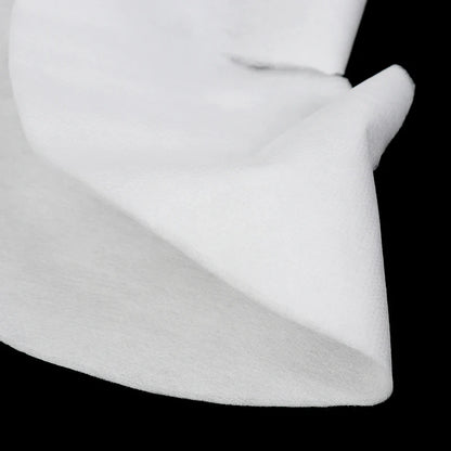 Lot de cent masques pour le visage à utiliser sur table de massage