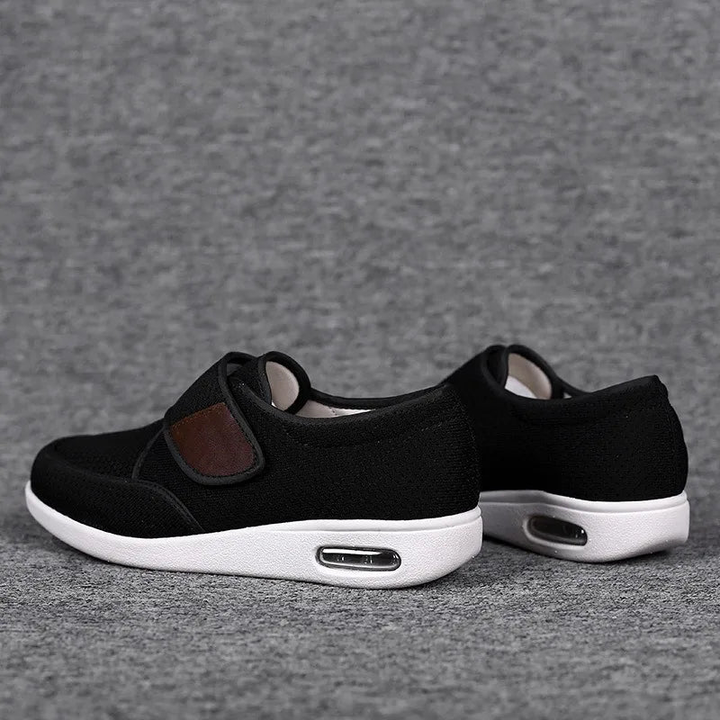 Chaussures orthopédiques à enfiler pour homme